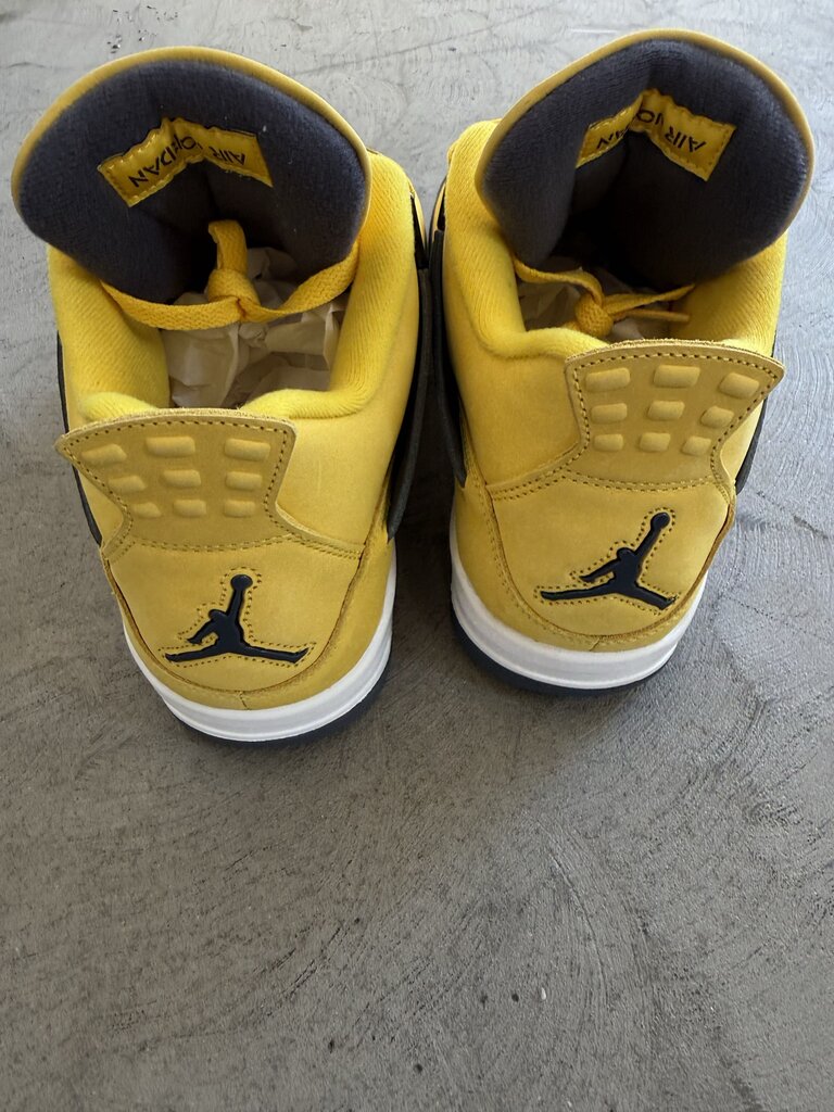 Jordan 4 Lightning sz. 11.5