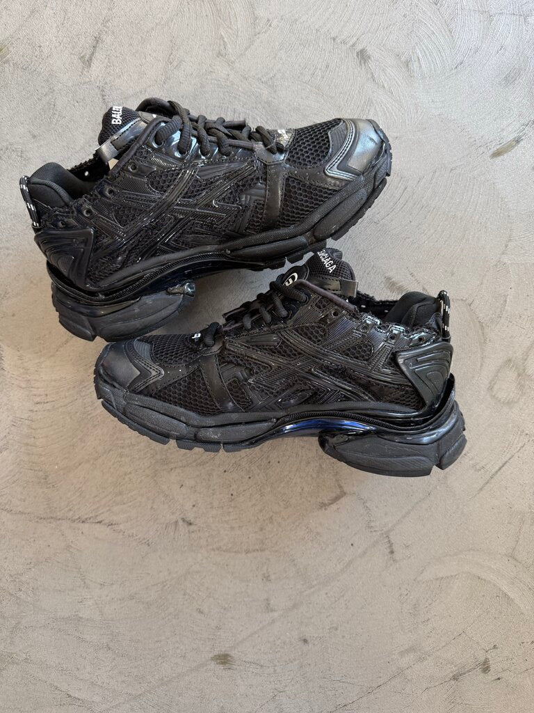 Balenciaga Runner sz. 39 (nb)