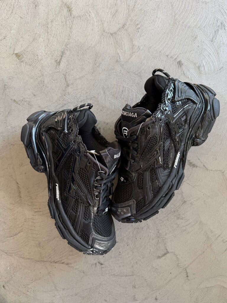 Balenciaga Runner sz. 39 (nb)