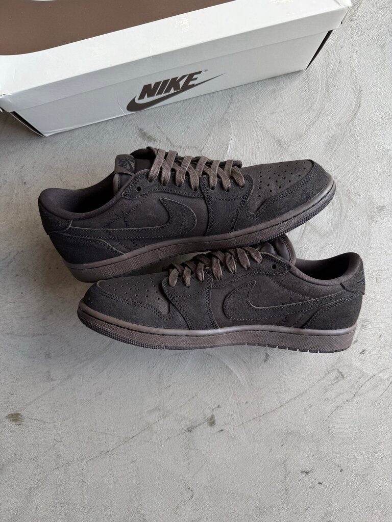 Travis Scott x Jordan 1 Low Velvet sz. 10.5