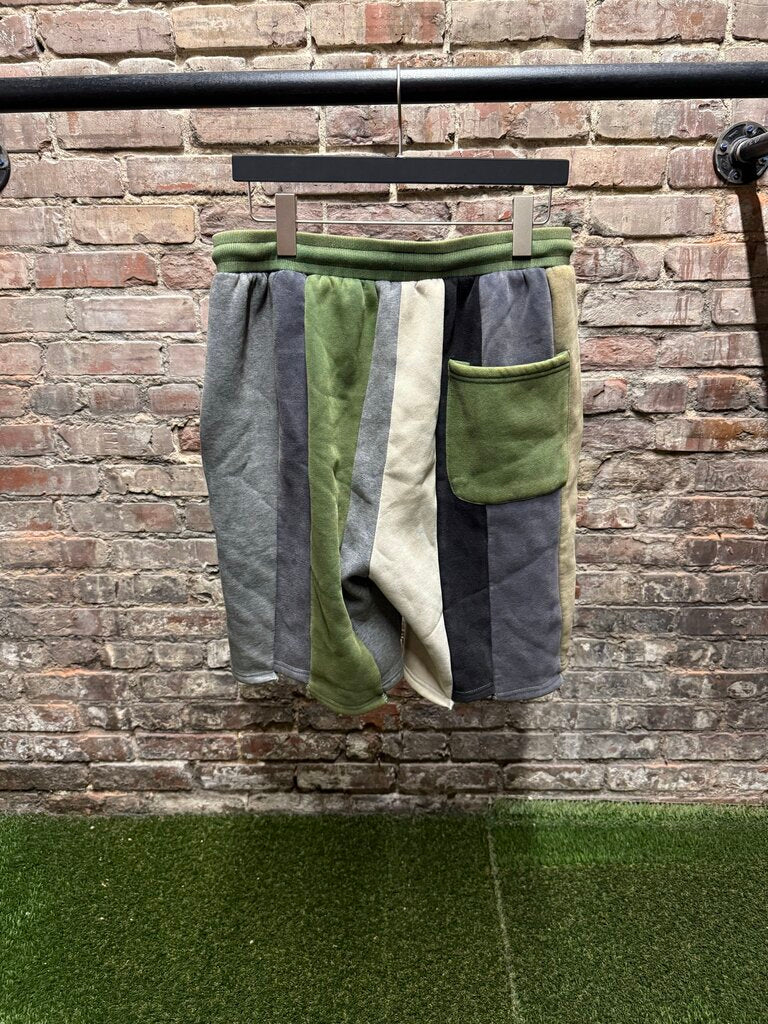 GV Gallery Raspberry Hills Bonsai Shorts sz. S