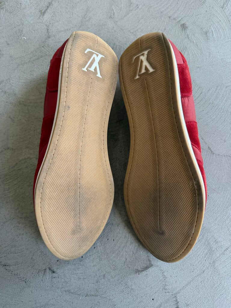 Louis Vuitton Suede Runner Red sz. 45