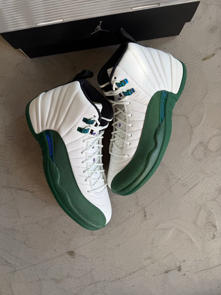 Jordan 12 Bucks sz. 10