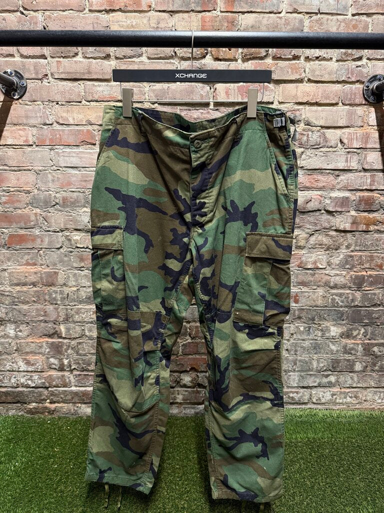 Vintage Cargo Camo Pants sz. 35