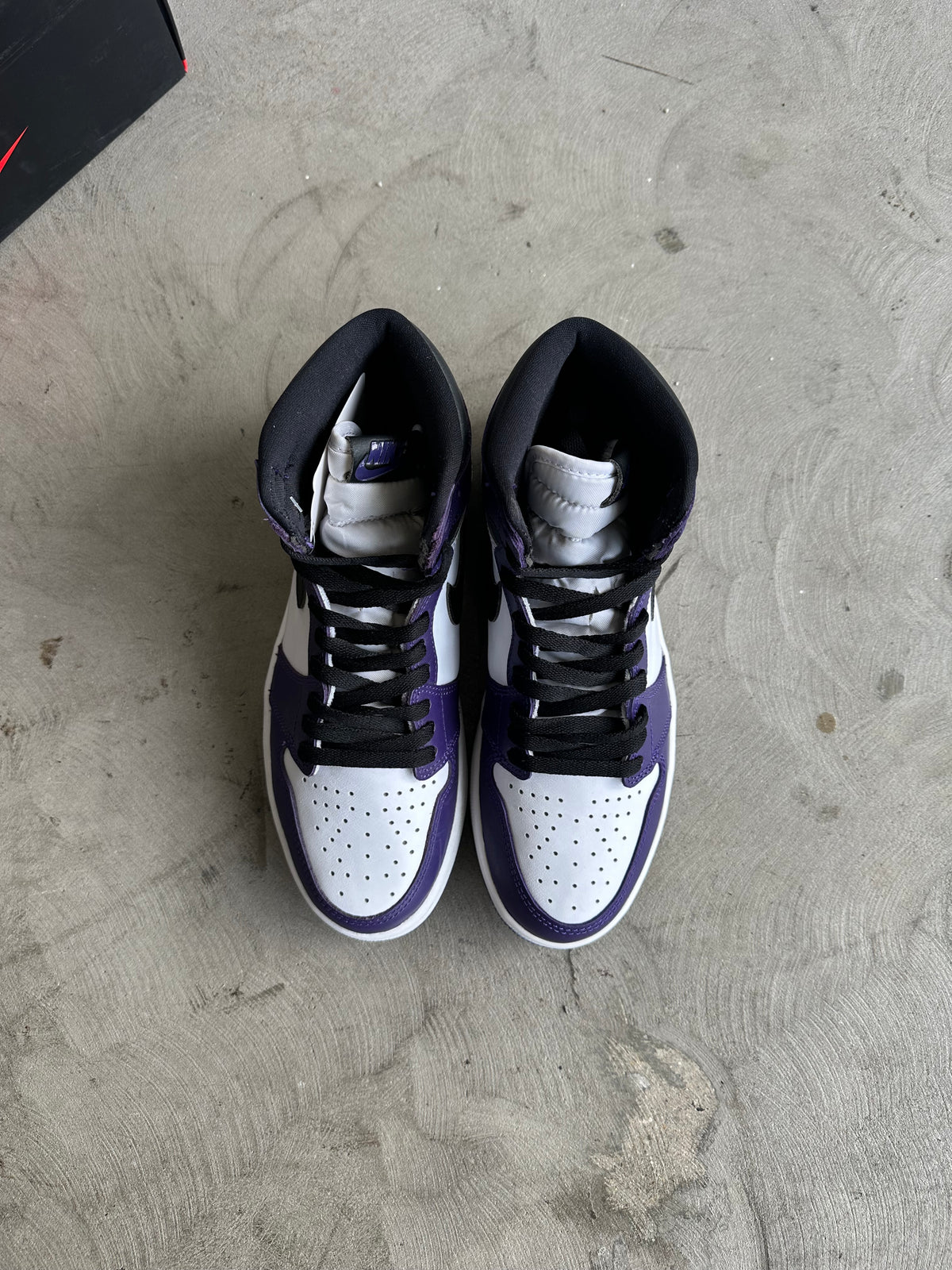 Jordan 1 Court Purple Sz. 8.5