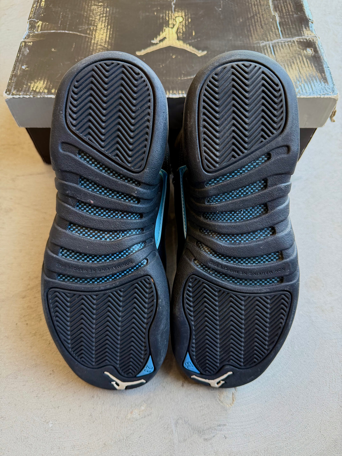 Jordan 12 Anniversary Blue Sz. 7Y