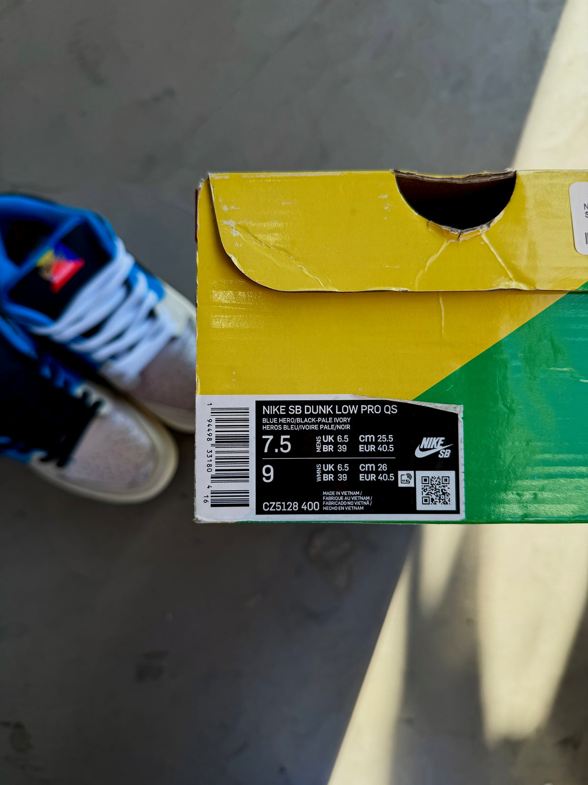 Nike SB Dunk Low Instant Skateboards Sz. 7.5