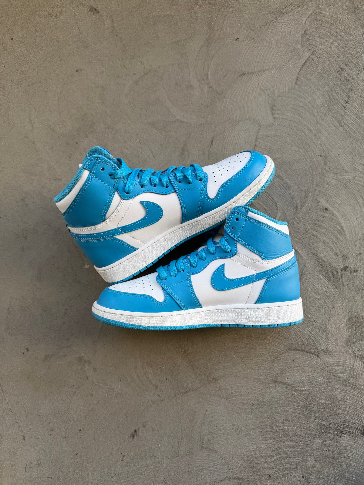 Jordan 1 UNC Sz. 5.5y
