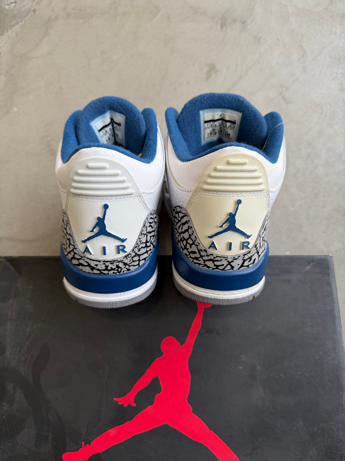 Jordan 3 True Blue (2011) Sz. 7.5