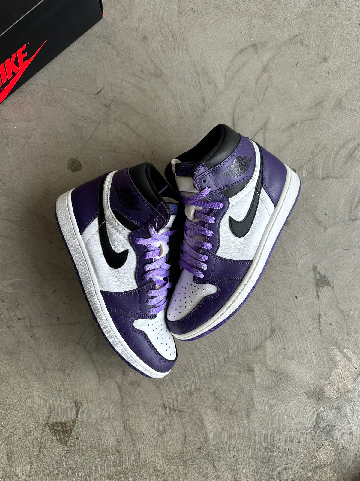 Jordan 1 Court Purple 2.0 Sz. 9.5