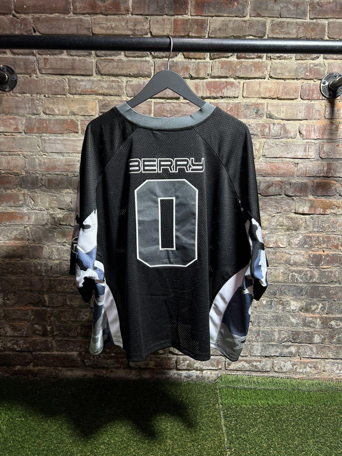 Gv Gallery Great Wall Jersey Sz. XL