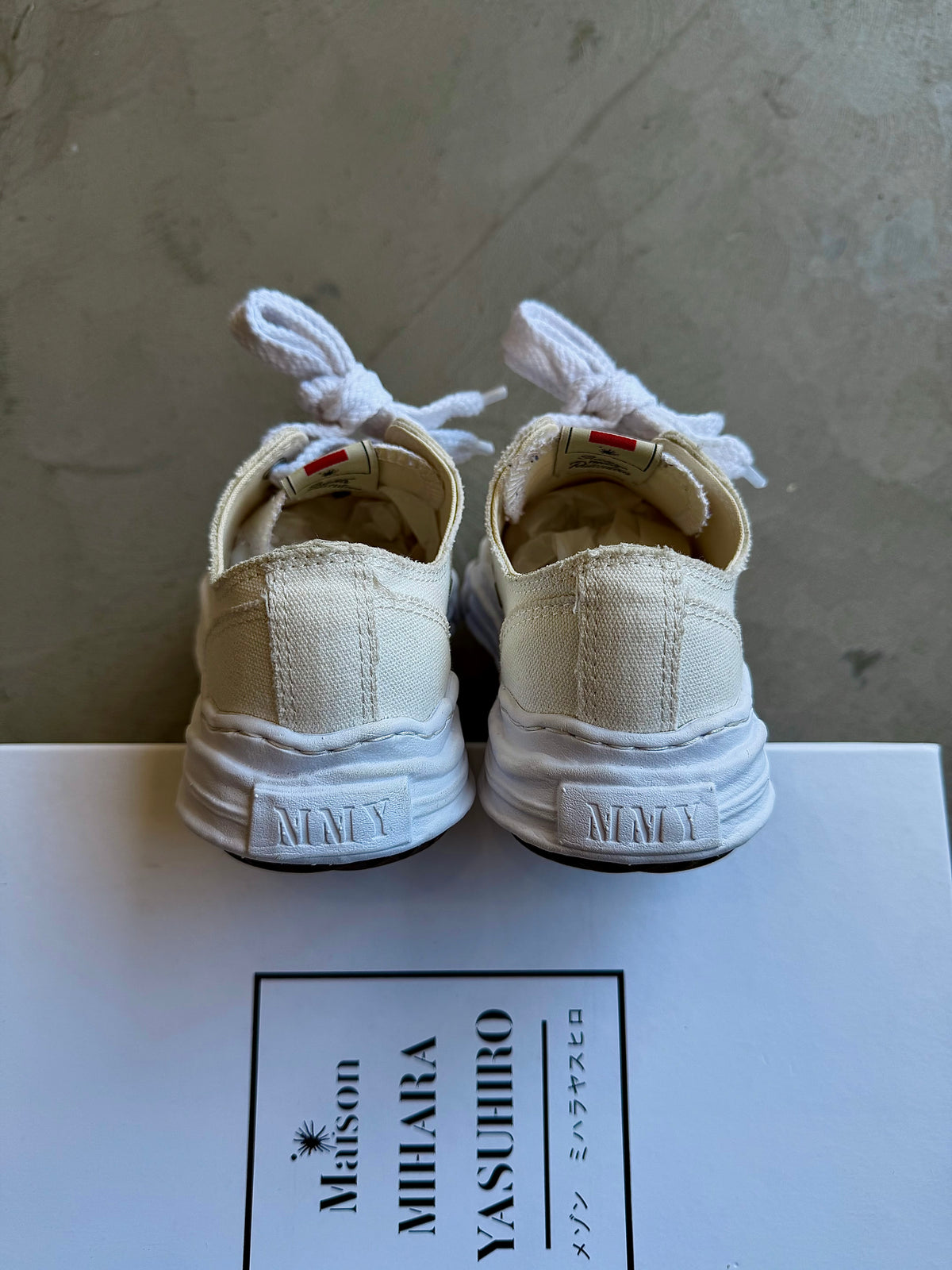 Maison Mihara Peterson White Sz. 37