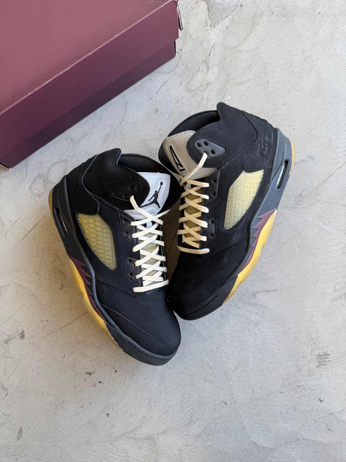 A Ma Maniere x Jordan 5 Dawn Sz. 14