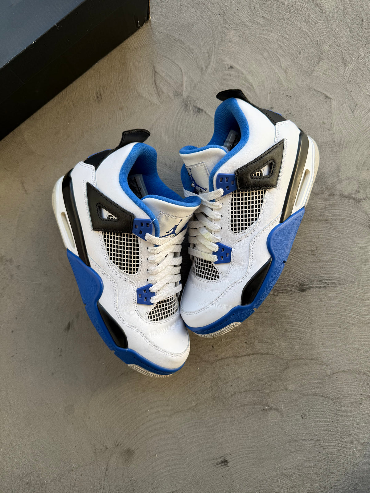 Jordan 4 Motorsport Sz. 7Y