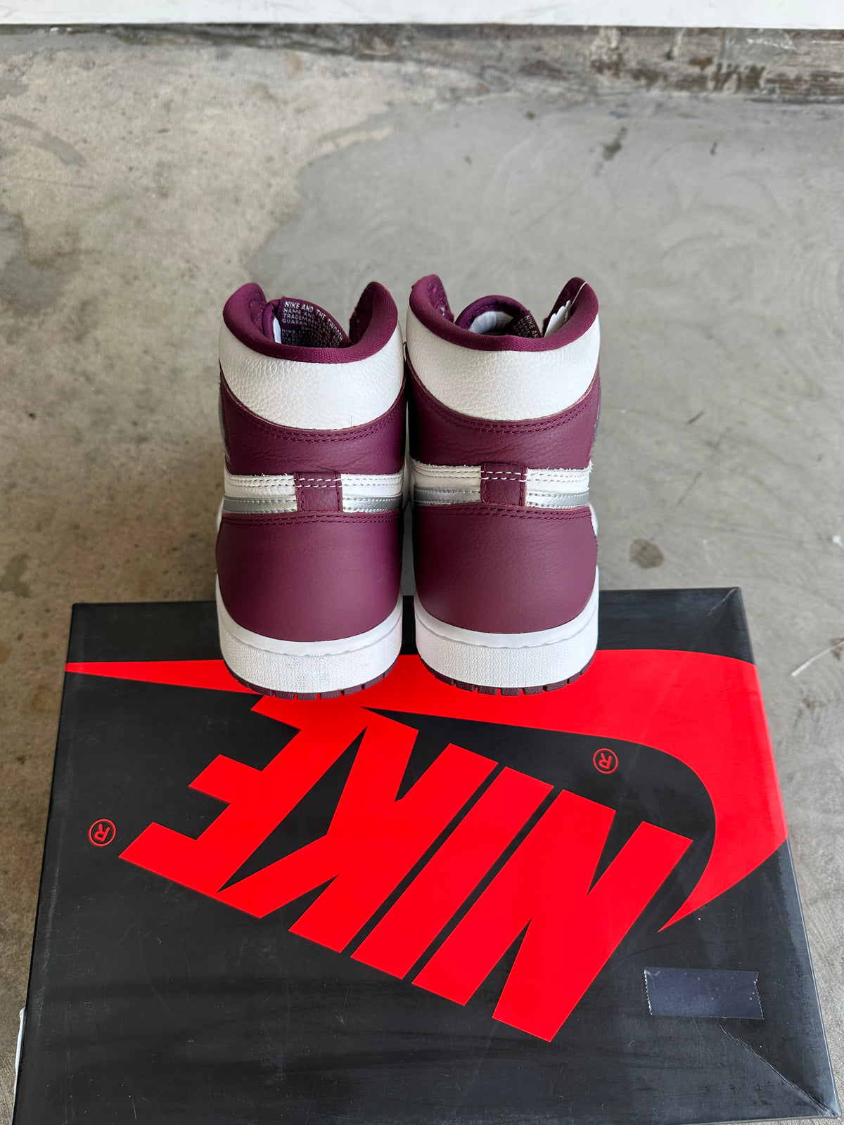 Jordan 1 Bordeaux Sz. 10.5