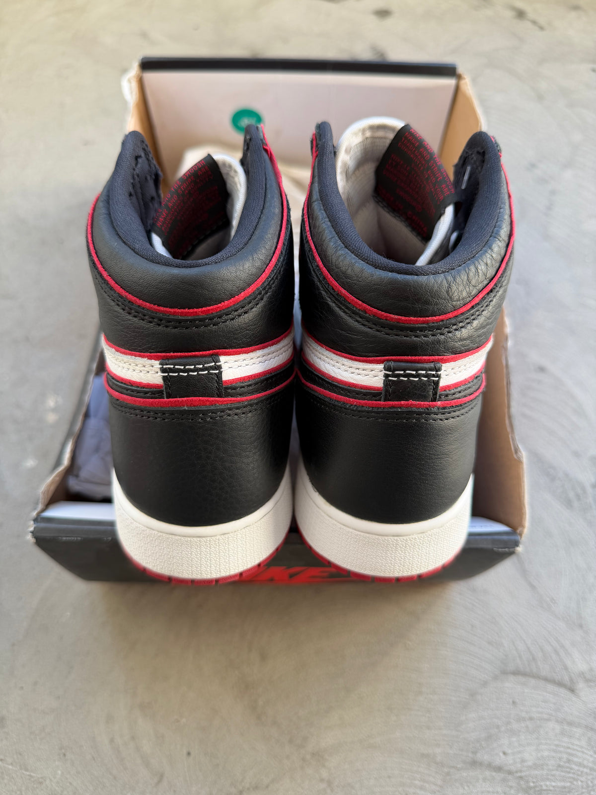 Jordan 1 Bloodline Sz. 8Y