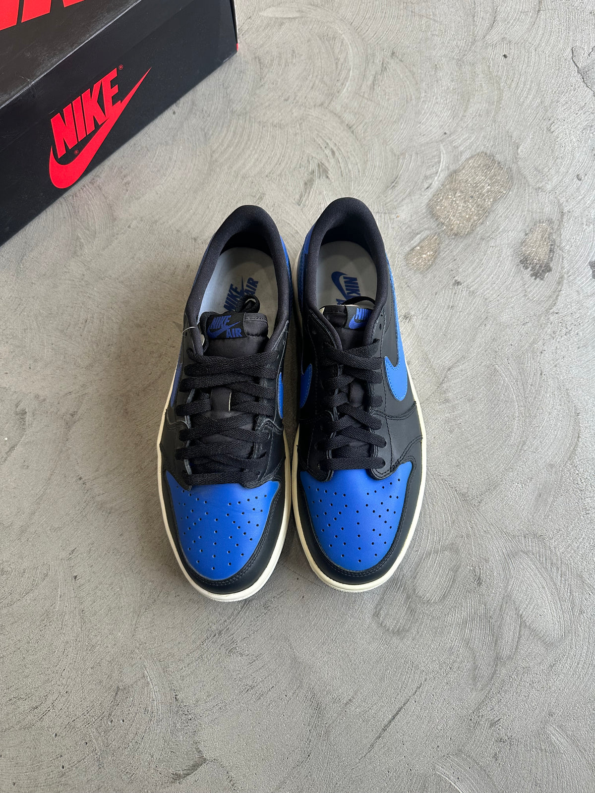 Jordan 1 Low Royal Sz. 10
