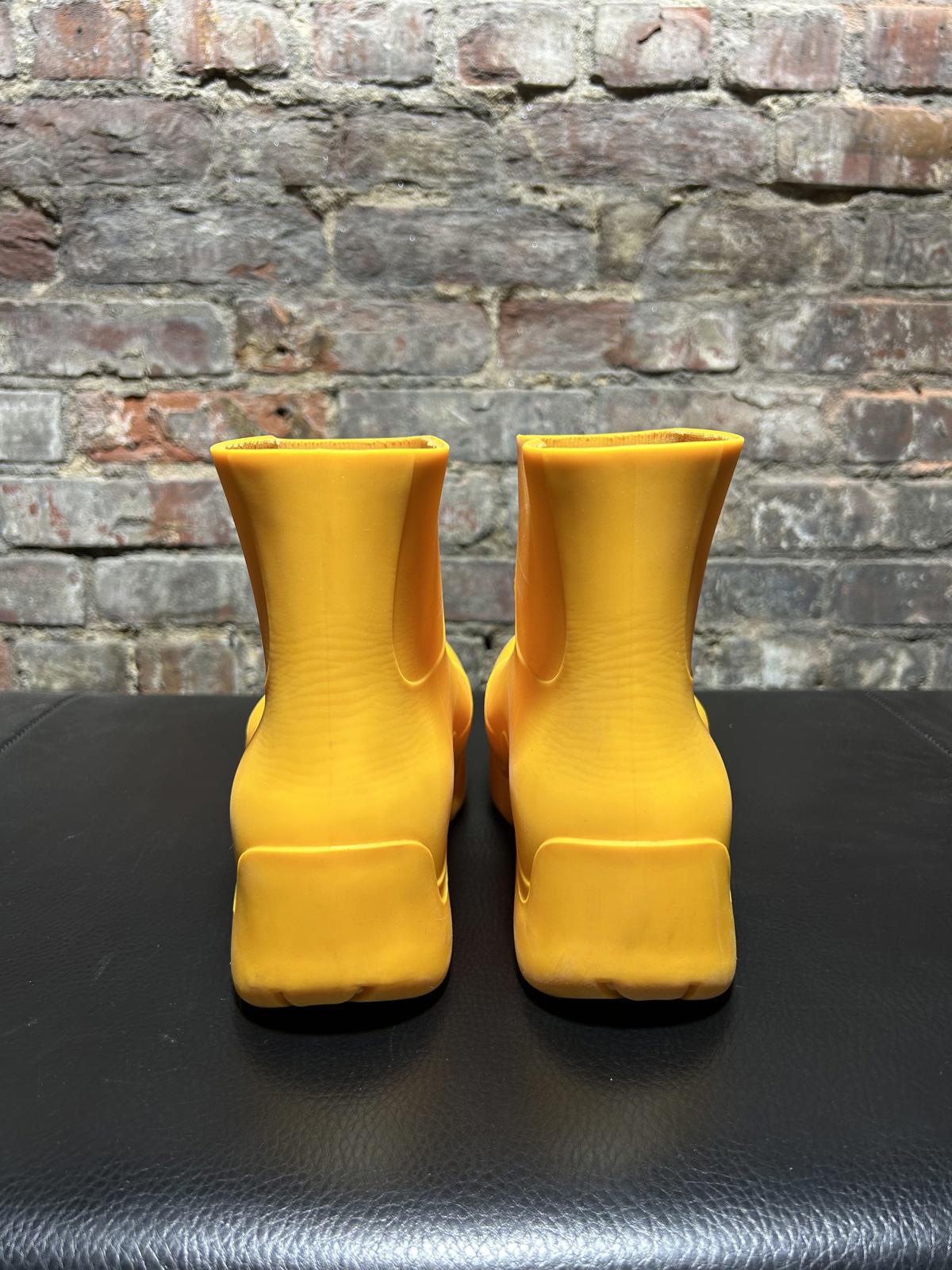 Bottega Veneta Puddle Boots