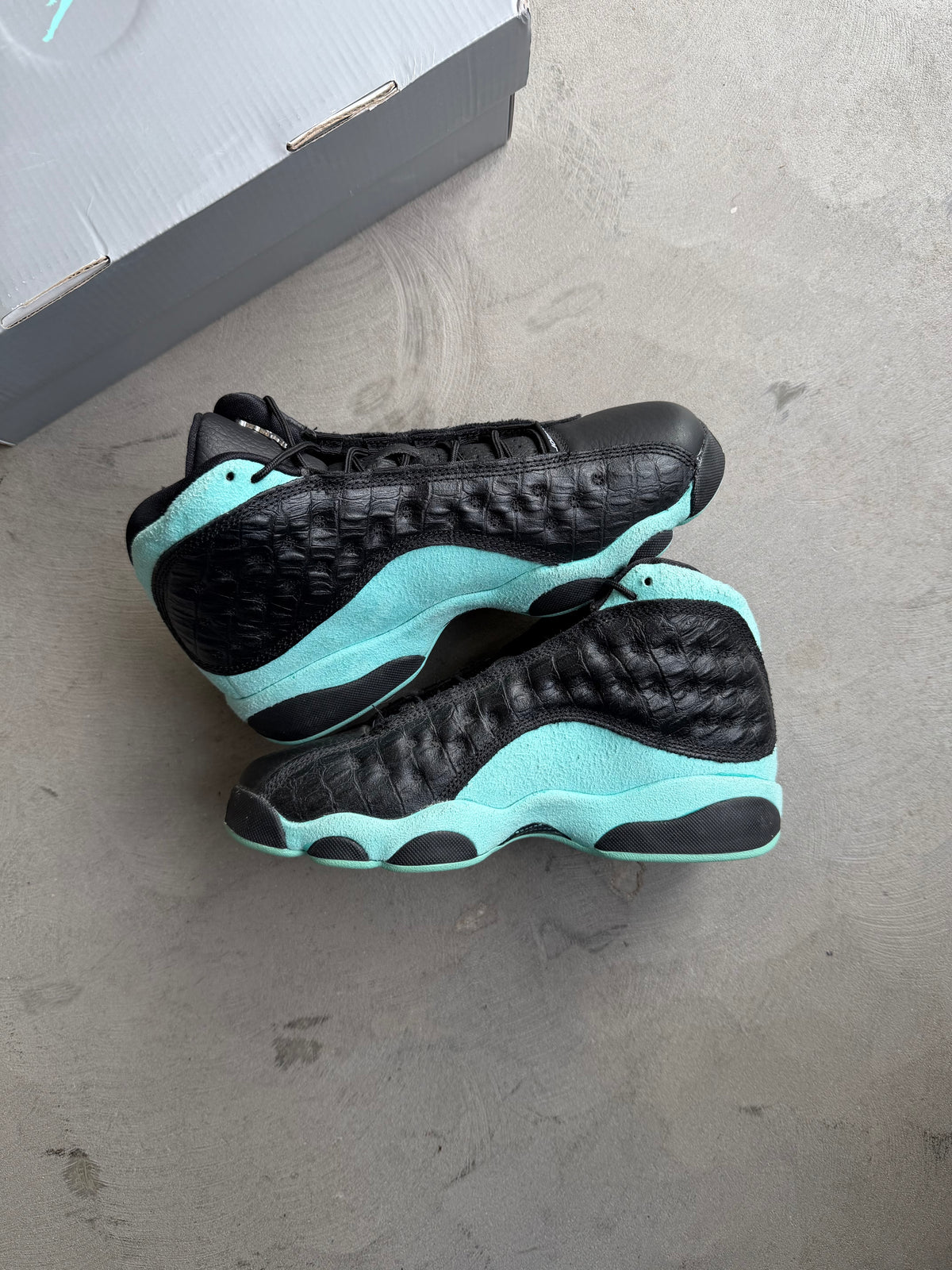 Jordan 13 Island Green Sz. 5.5Y