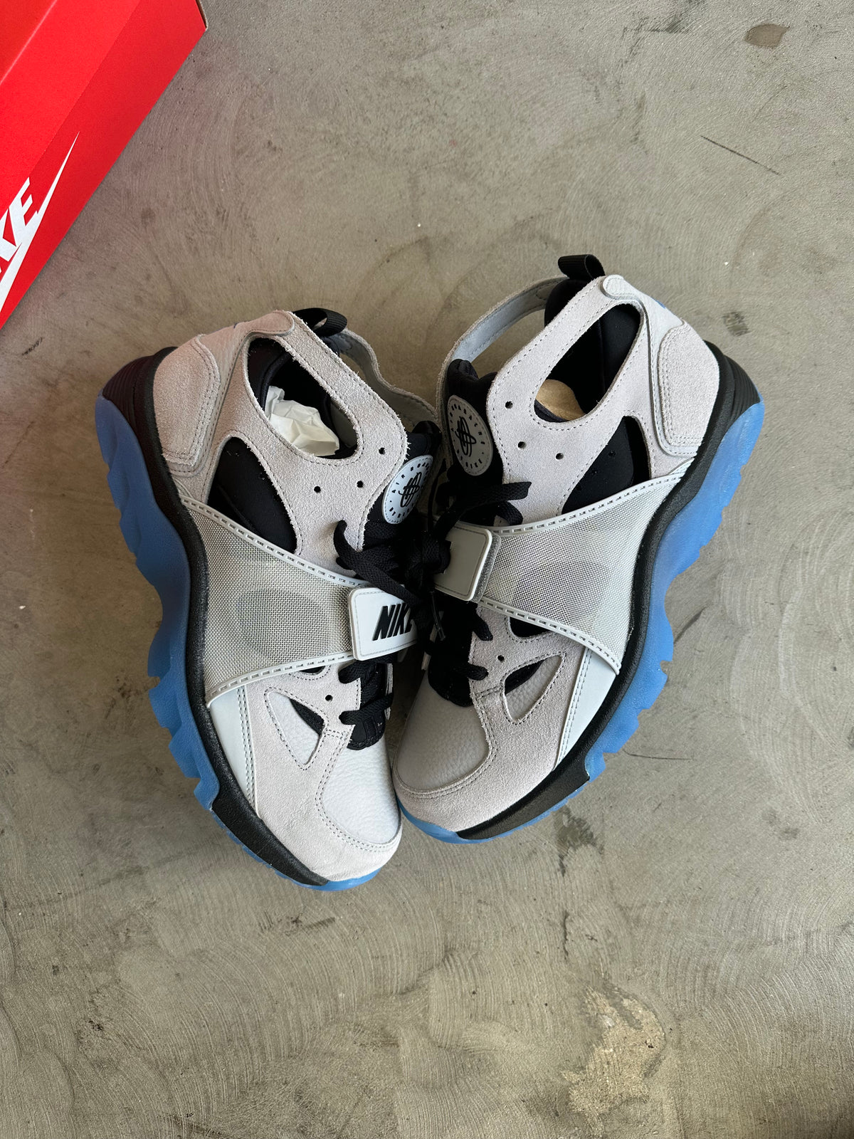 Nike Air Trainer Huarache Wolf Grey/Star Blue Sz. 12
