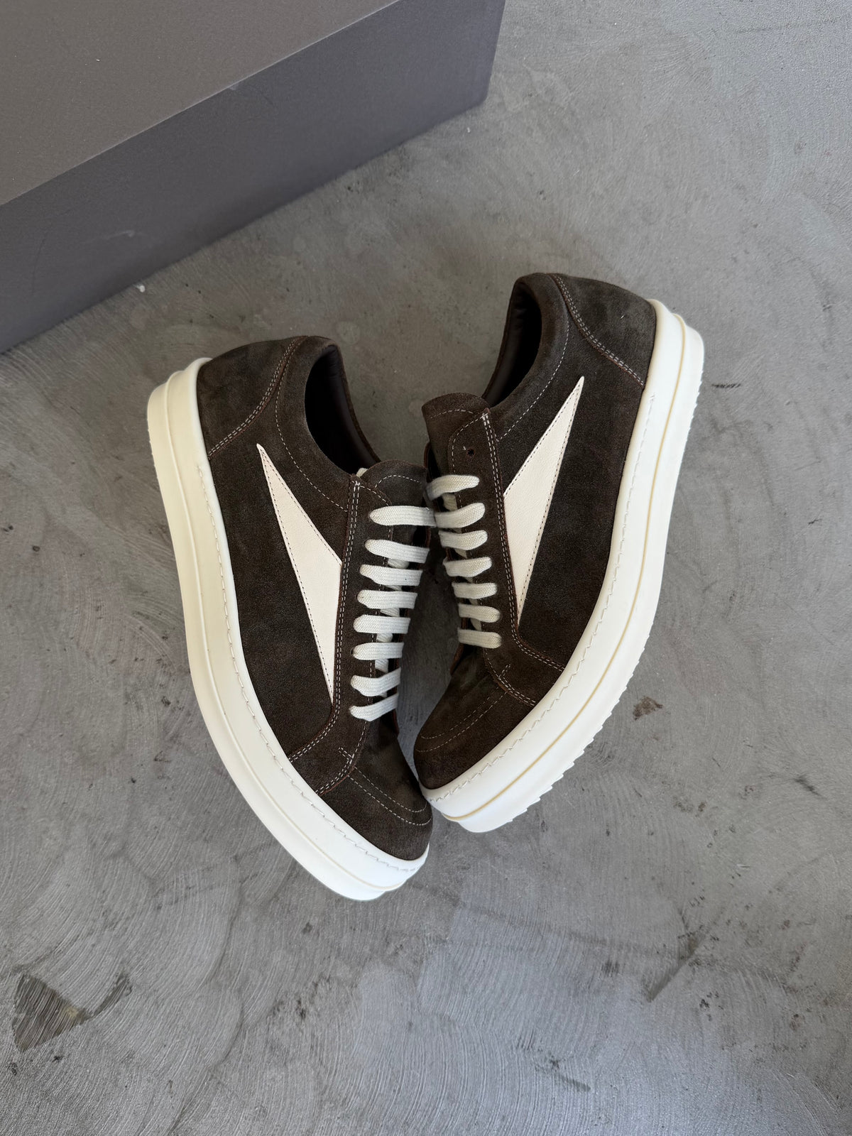 Rick Owens Vintage Low Brown Suede Sz. (42-45)