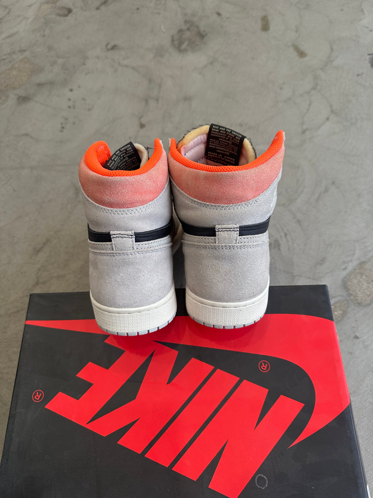 Jordan 1 Crimson Tint Sz. 9