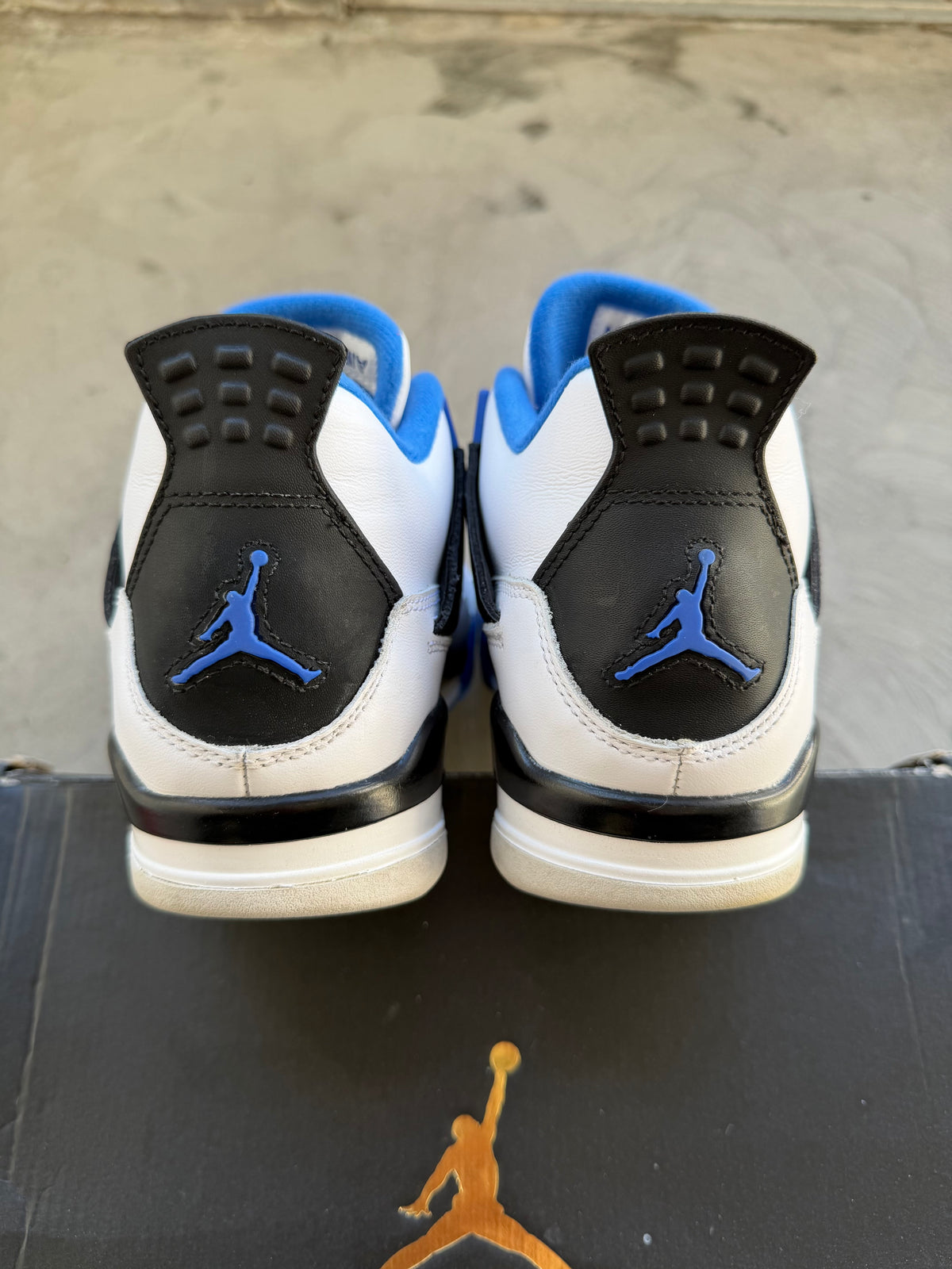 Jordan 4 Motorsport Sz. 7Y