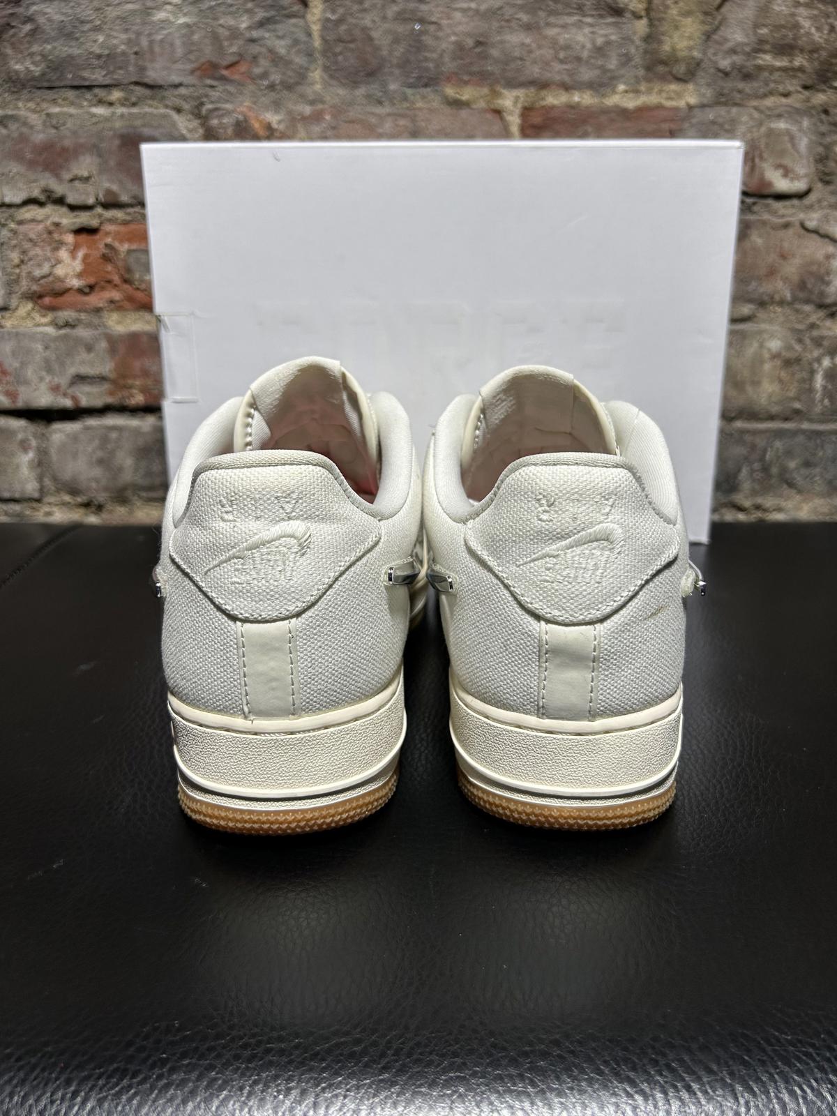 Air Force 1 Low Travis Scott