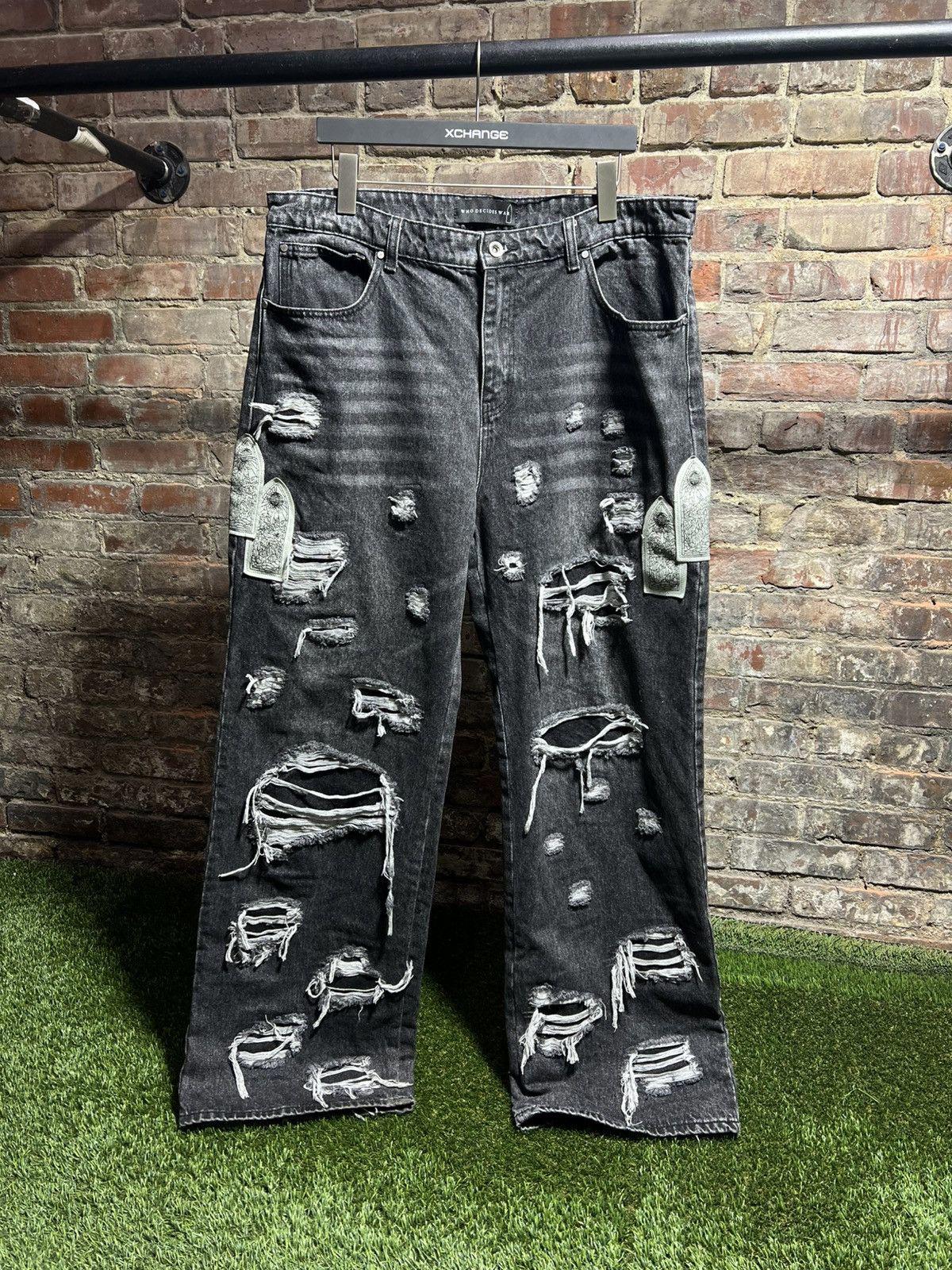 Who Decides War Side Patch Black Jeans Sz. 38