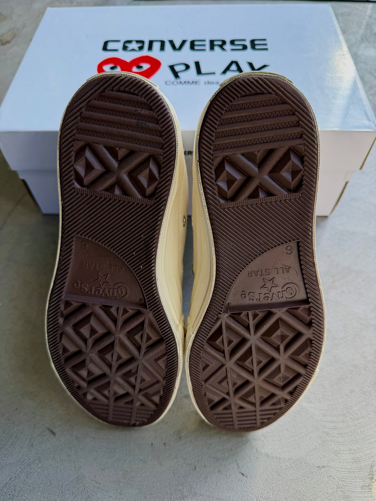 CDG Play x Converse High Red Heart Cream Sz. 6Y