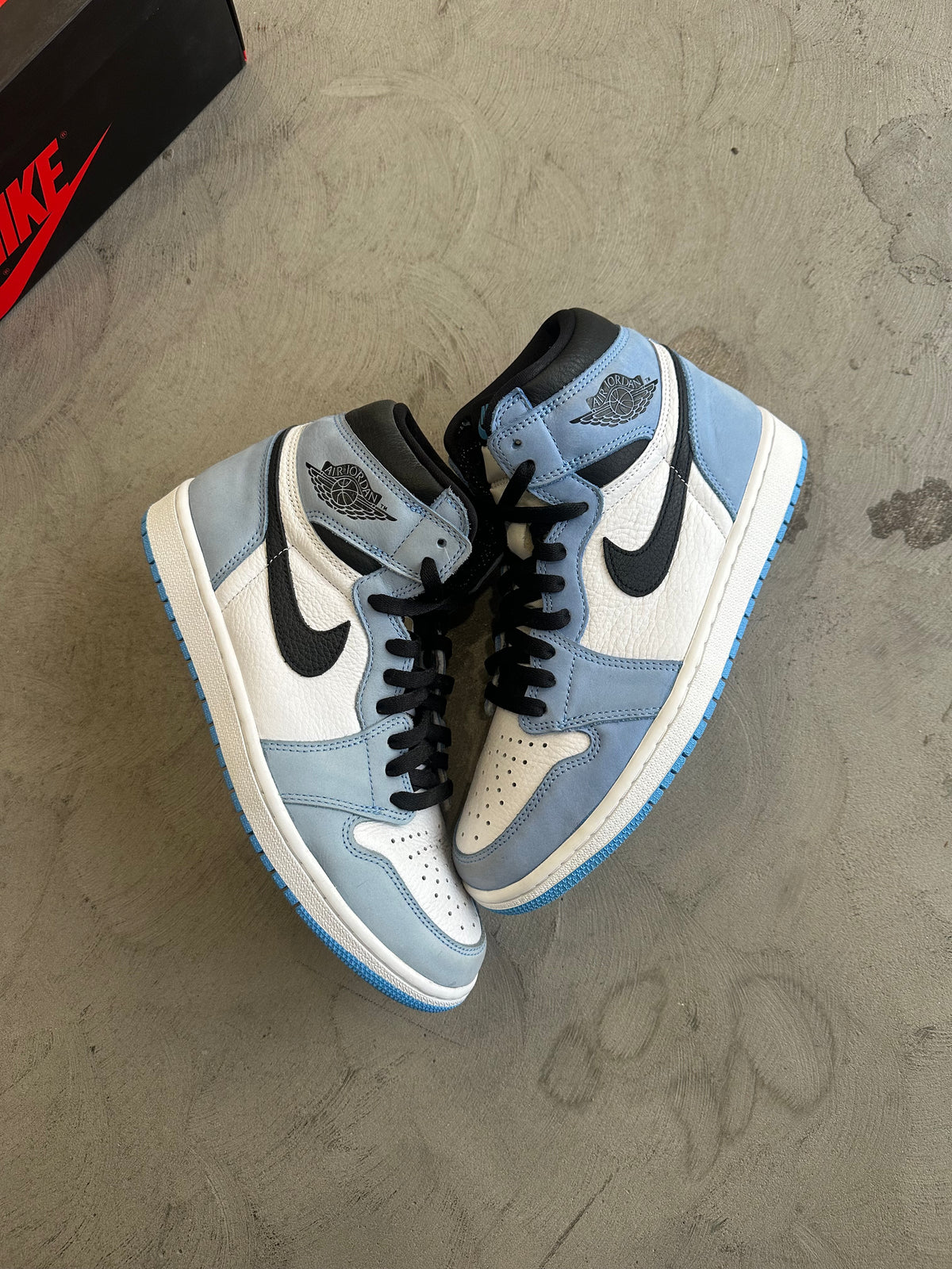 Jordan 1 UNC Sz. 9.5