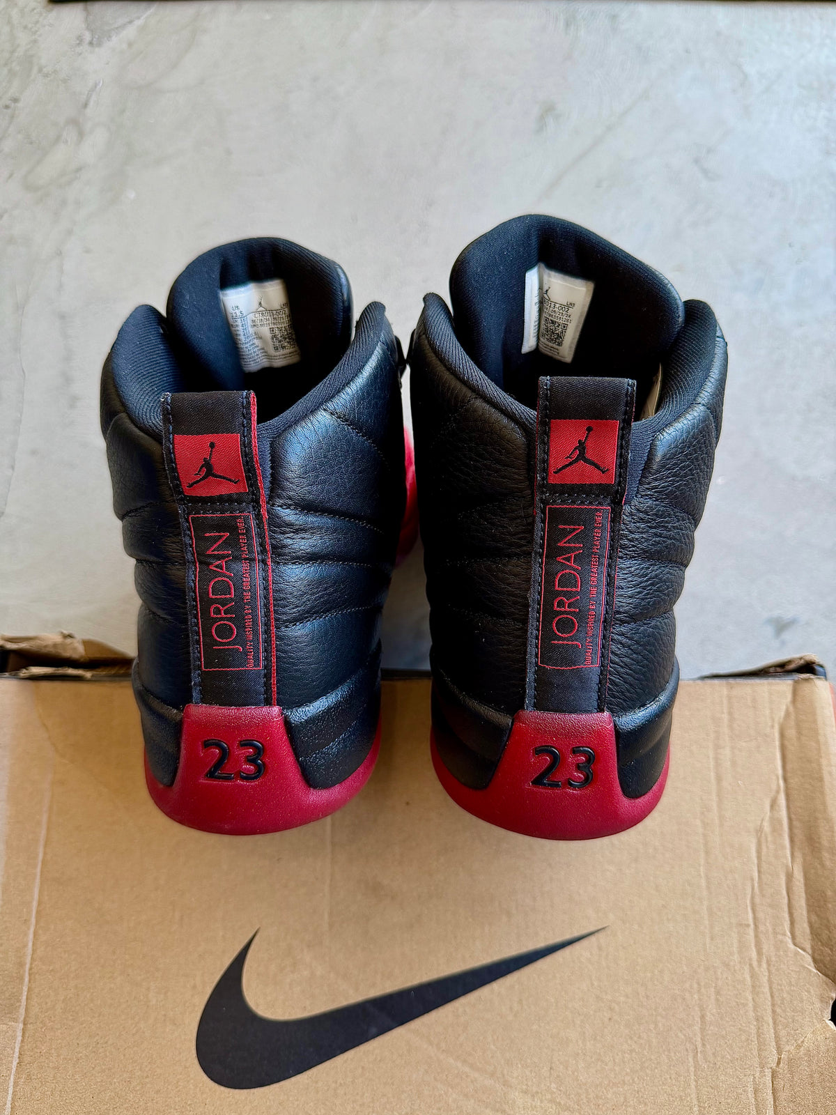 Jordan 12 Flu Game Sz. 11.5