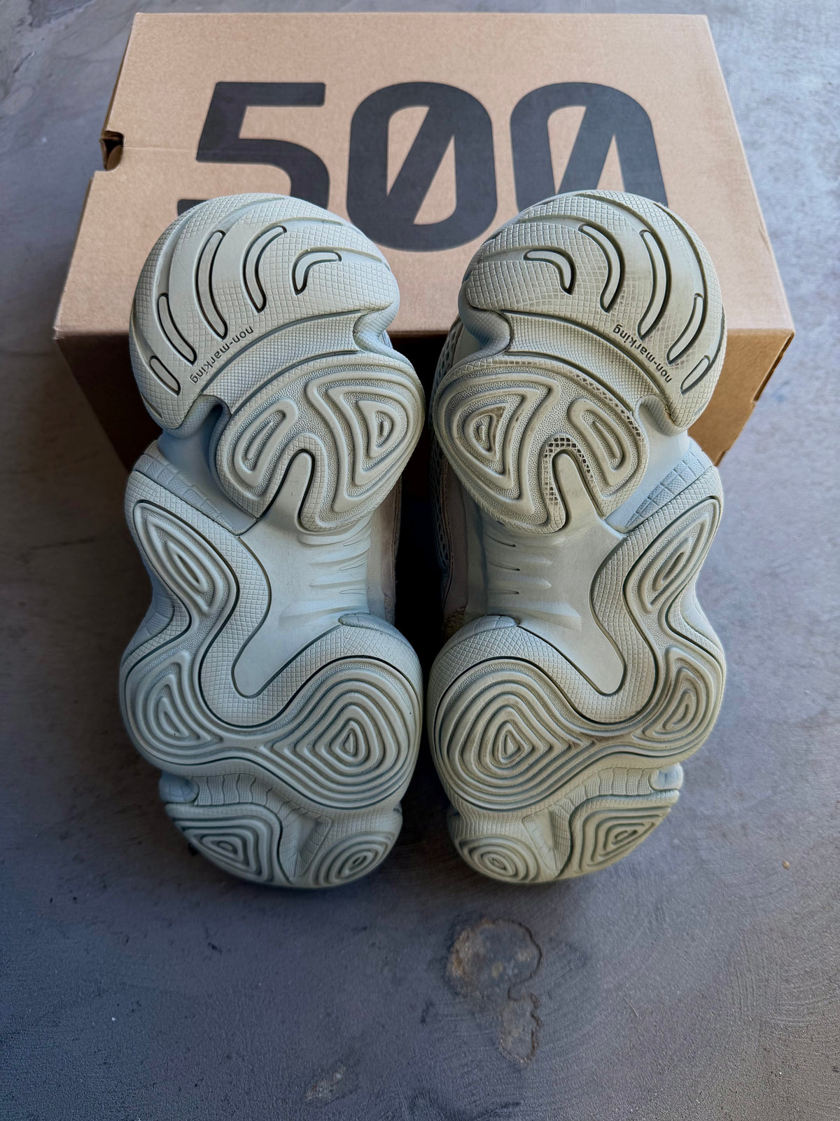 Yeezy 500 Salt Sz. 7.5