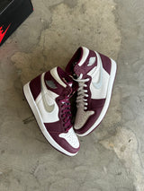 Jordan 1 Bordeaux Sz. 10.5