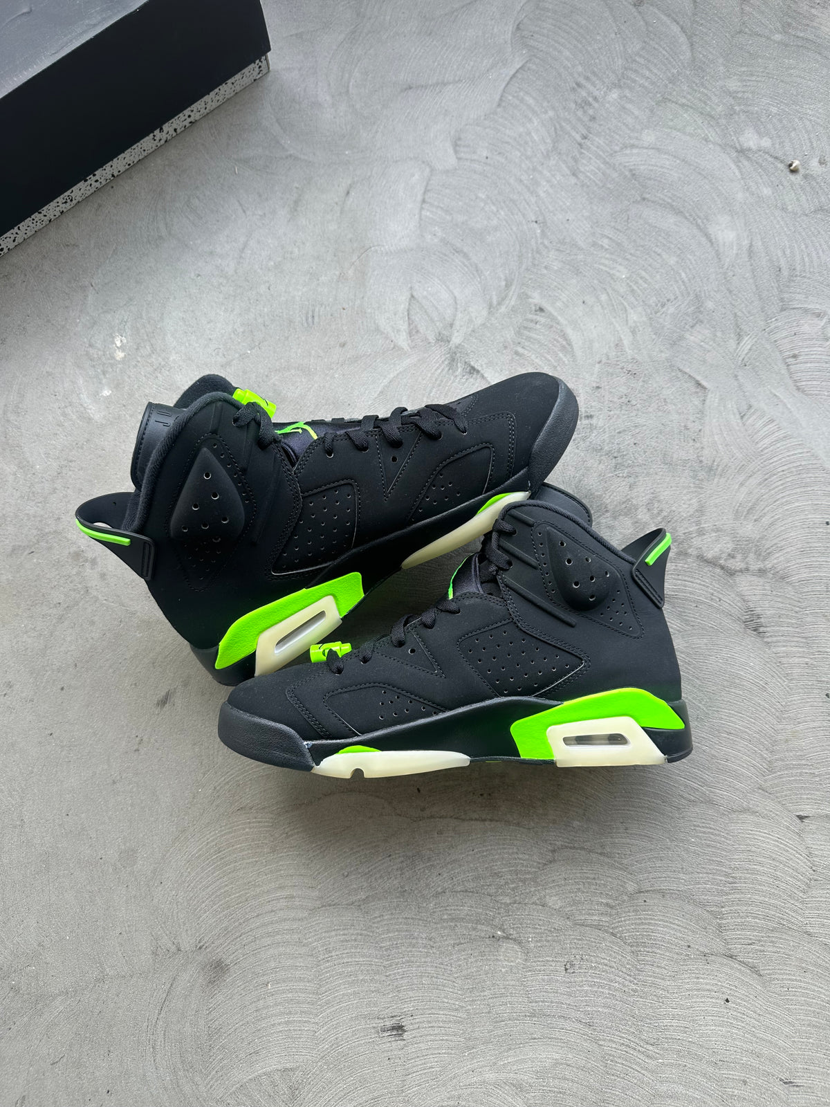 Jordan 6 Electric Green Sz. 10