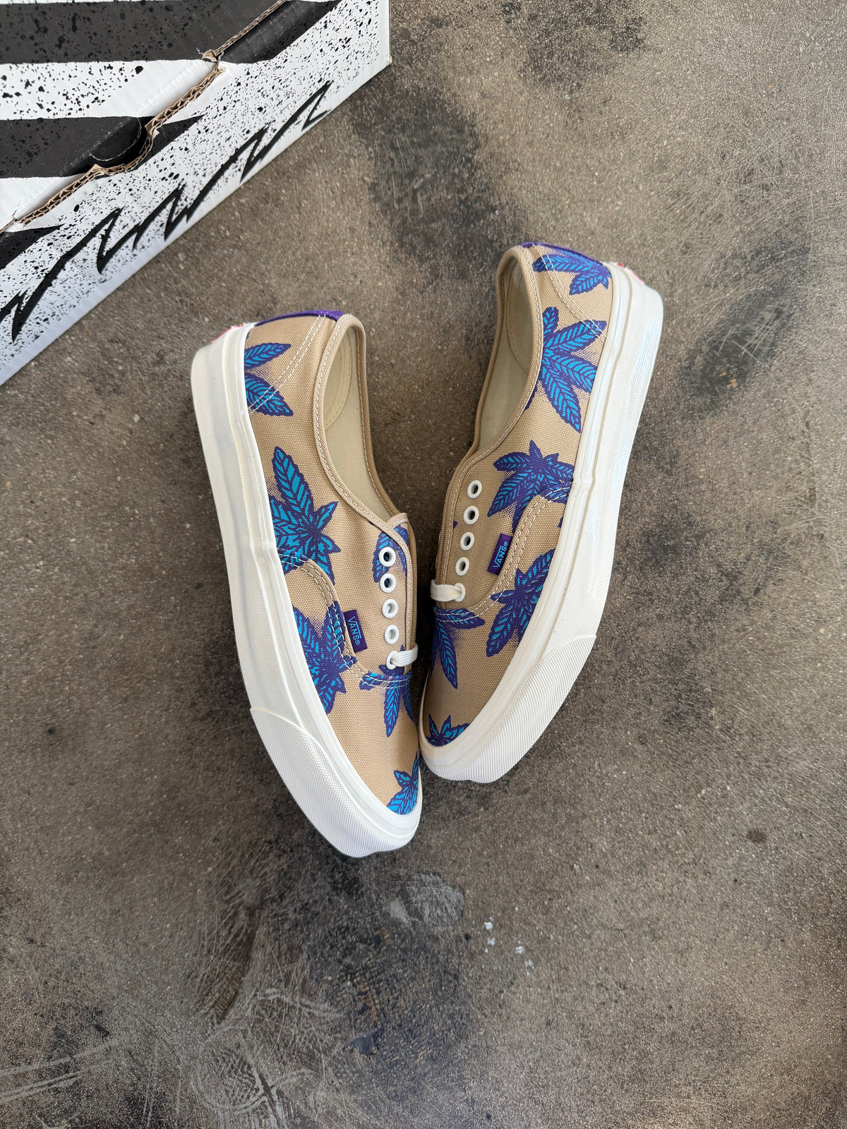 Vans OG Sweet Leaf Sz. 10.5