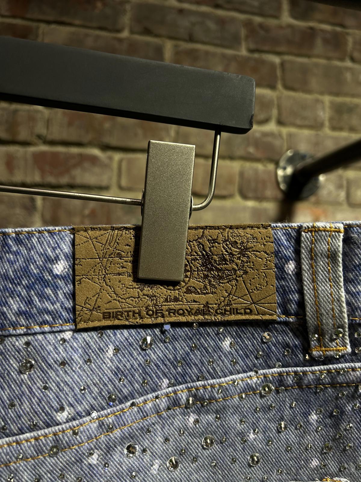 Birth of a Royal Child Diamond Black Boro-Jeans