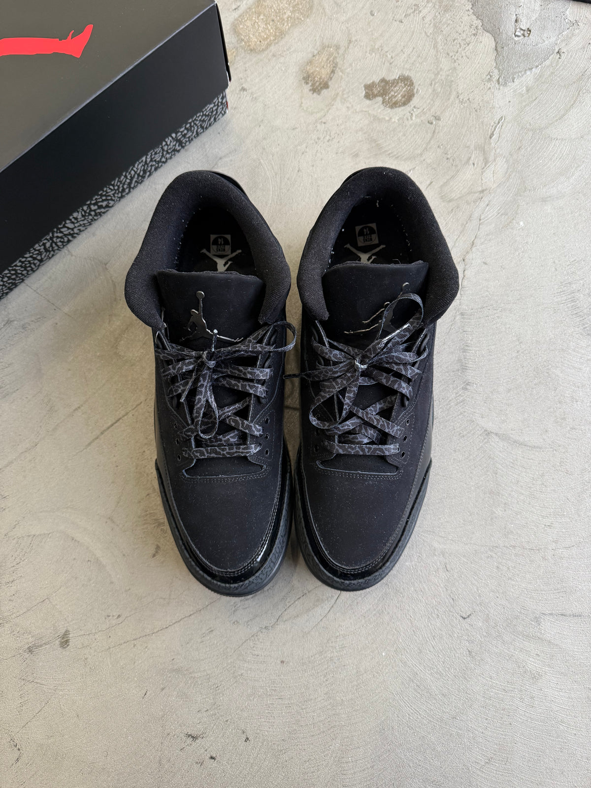 Jordan 3 Black Cat Sz. 14