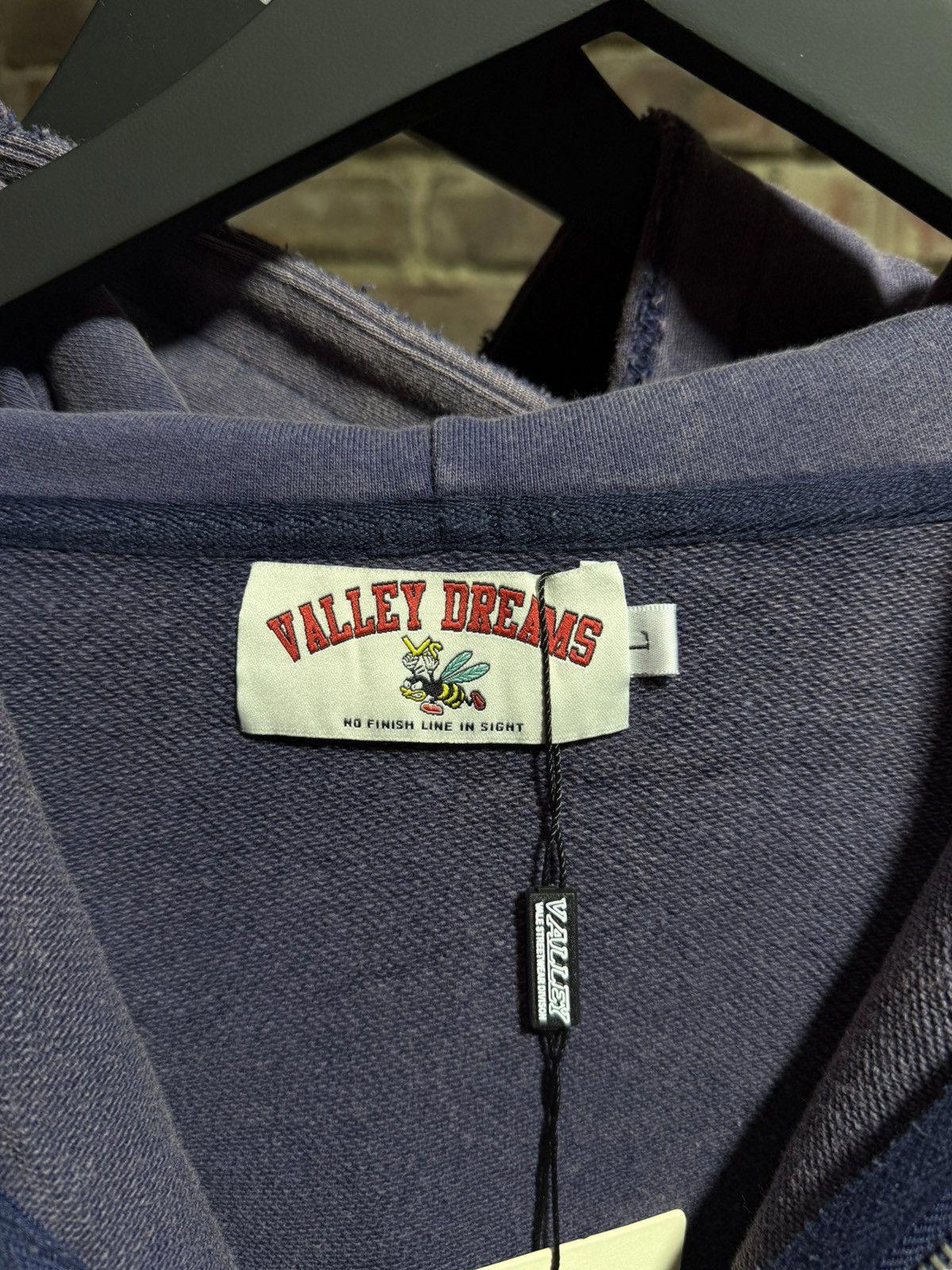 Vale Forever Army Purple Zip-Up Sz. (S-XL)