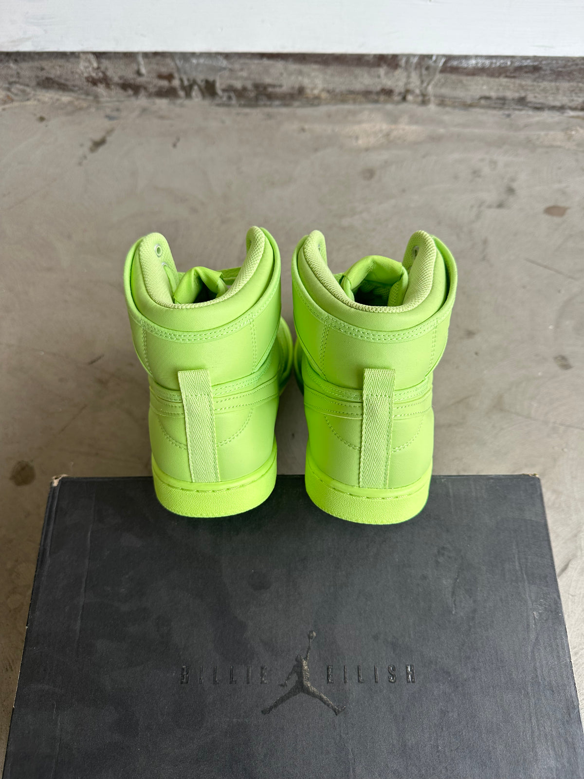 Billie Eilish x Jordan 1 AJKO Sz. 8.5W (7M)