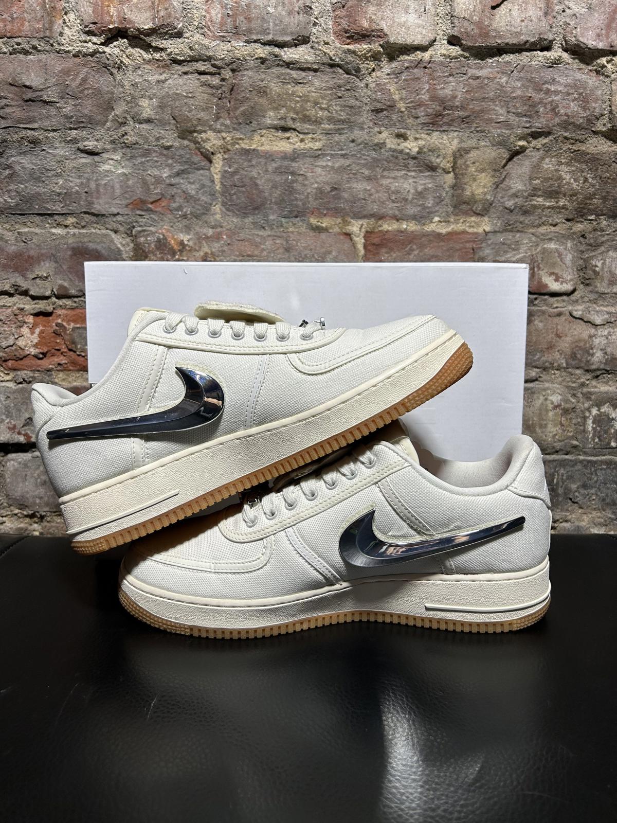 Air Force 1 Low Travis Scott