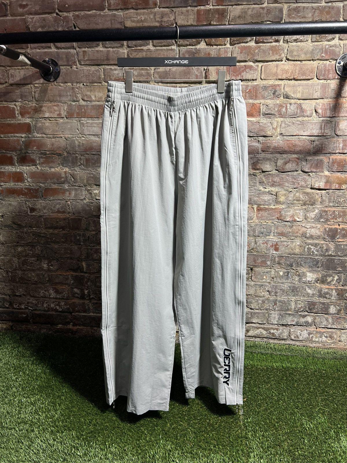 Gv Gallery J Will Sweats Sz. M