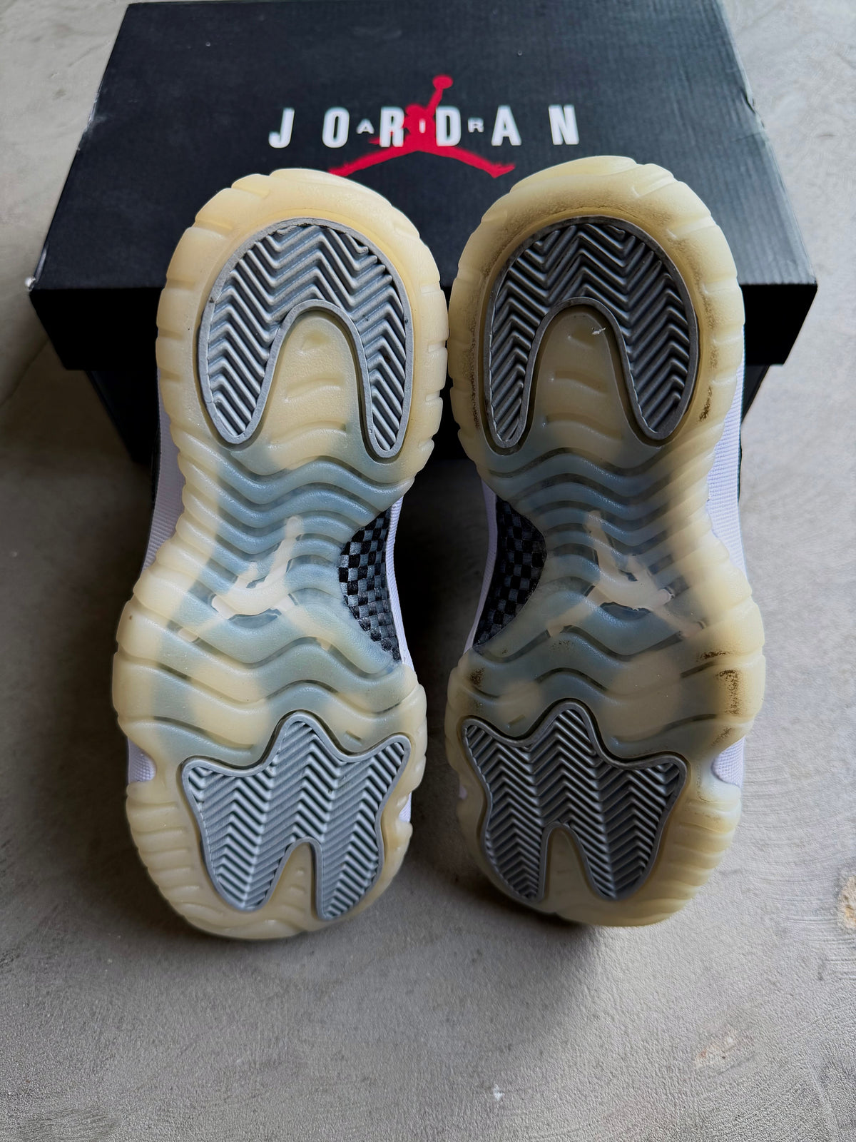 Jordan 11 Jubilee Sz. 4Y