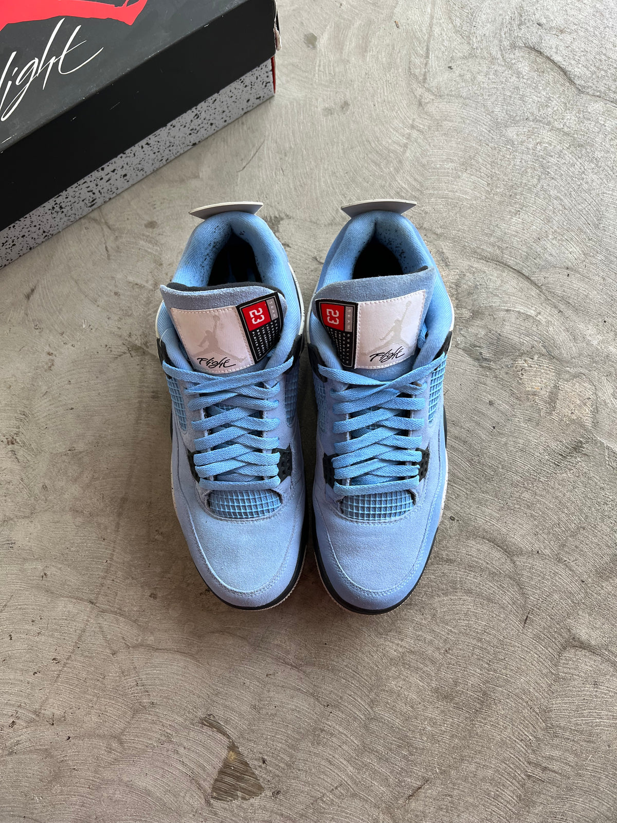 Jordan 4 University Blue Sz. 11