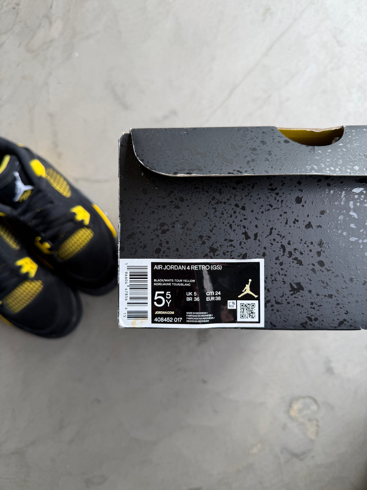 Jordan 4 Thunder Sz. 5.5