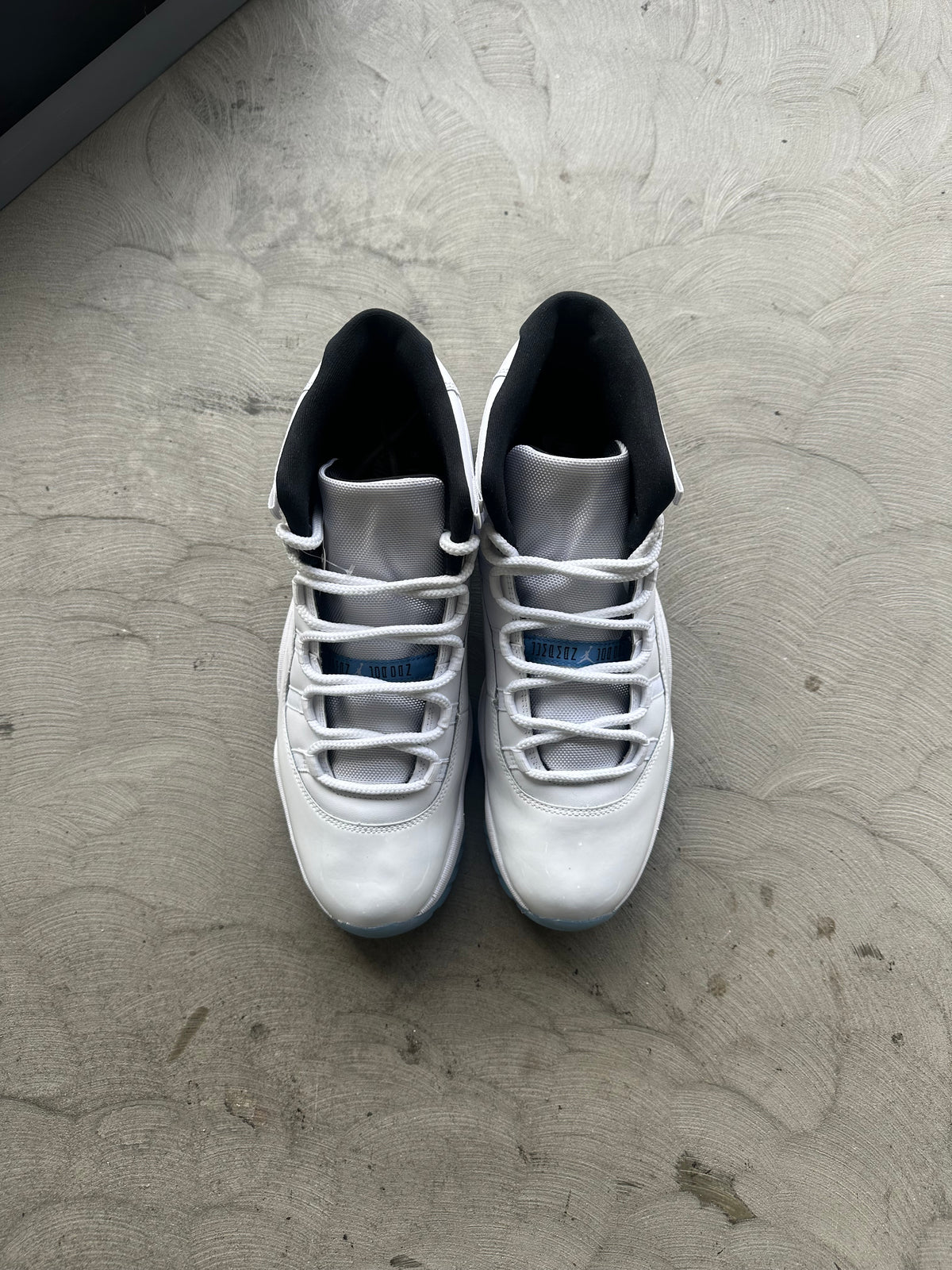 Jordan 11 Legend Blue Sz. 14