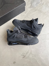 Jordan 4 Black Cat Sz. 9.5