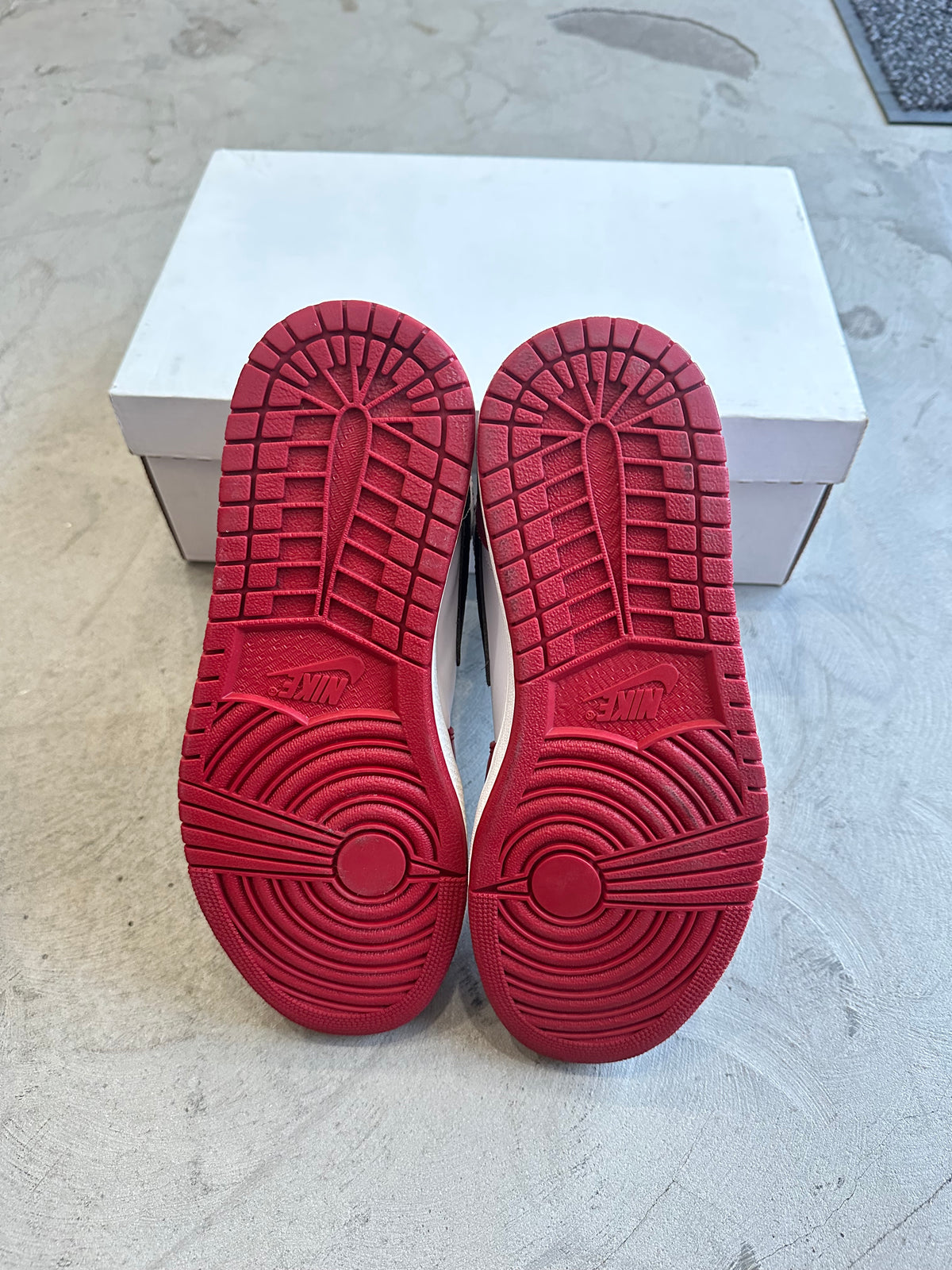 Jordan 1 Chicago Sz. 8.5