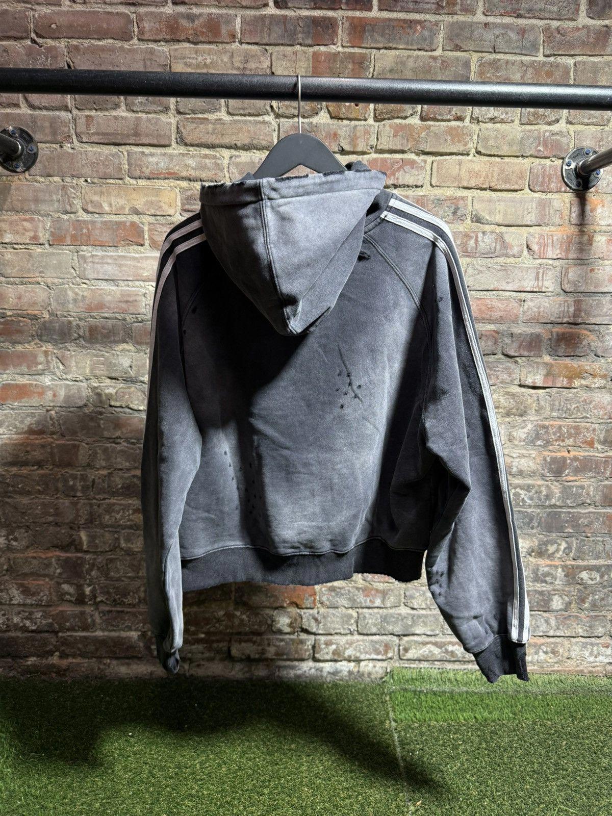 Vale Forever Anthem Hoodie Black/White Sz. (S-L)