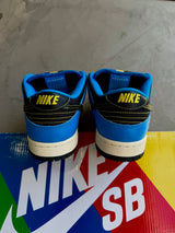 Nike SB Dunk Low Instant Skateboards Sz. 7.5